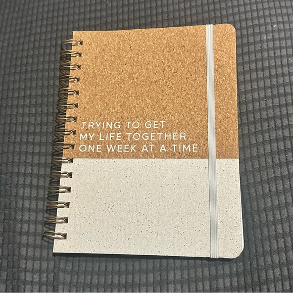 Notebook - Picture 1 of 3